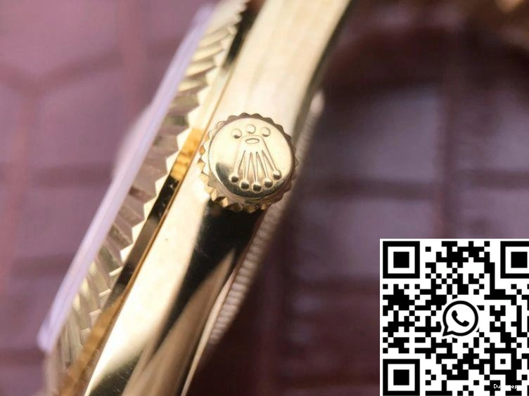 Day-Date EW Rolex Yellow Dial 218238 II Factory Gold 18K 40MM 1228